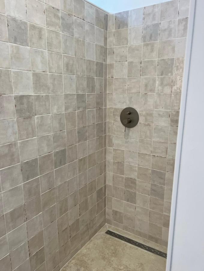 Casa Andrea Appartement Tout A Pied Avec Grand Jardin Санари-сюр-Мер Экстерьер фото