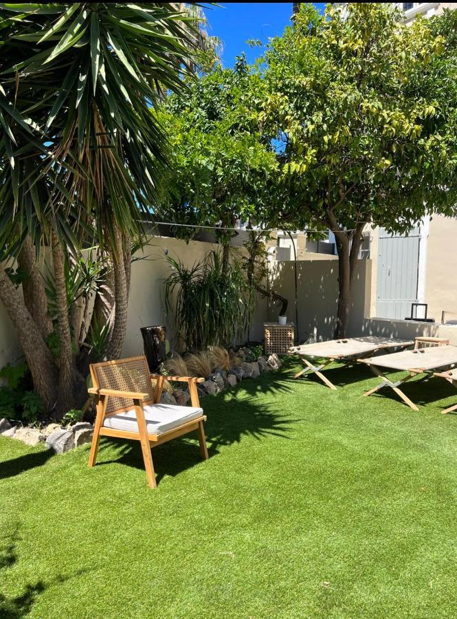 Casa Andrea Appartement Tout A Pied Avec Grand Jardin Санари-сюр-Мер Экстерьер фото