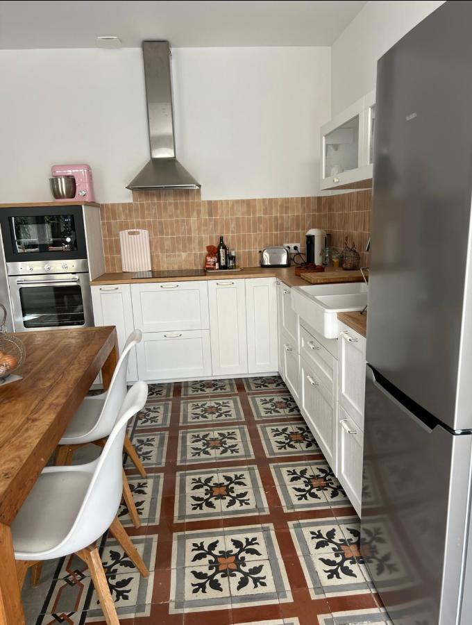Casa Andrea Appartement Tout A Pied Avec Grand Jardin Санари-сюр-Мер Экстерьер фото