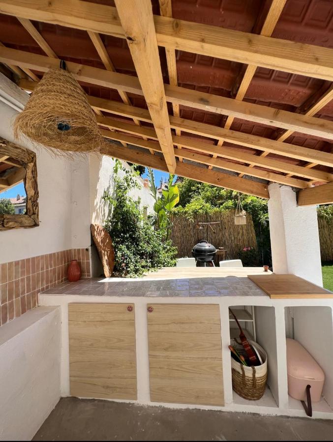 Casa Andrea Appartement Tout A Pied Avec Grand Jardin Санари-сюр-Мер Экстерьер фото