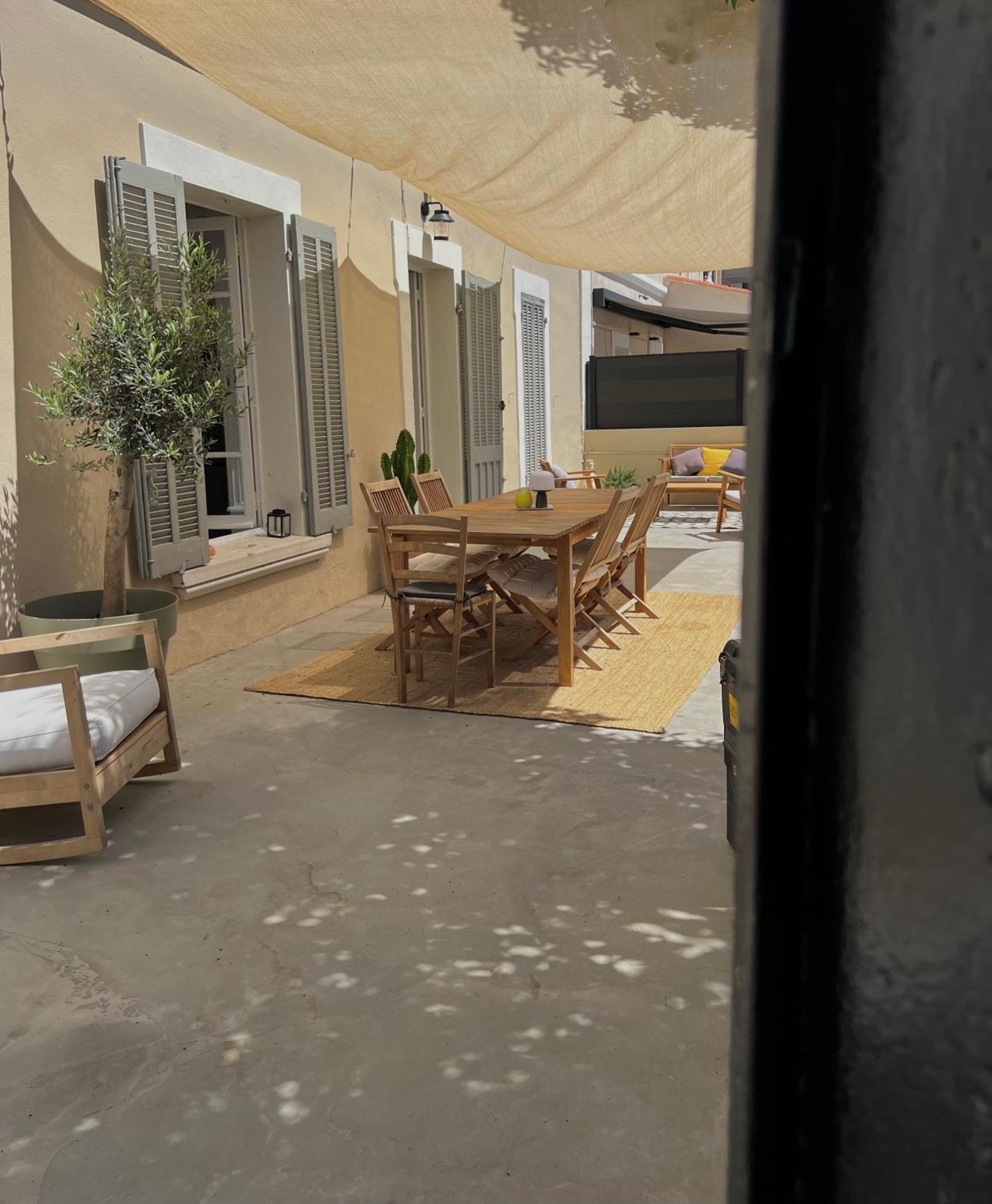 Casa Andrea Appartement Tout A Pied Avec Grand Jardin Санари-сюр-Мер Экстерьер фото